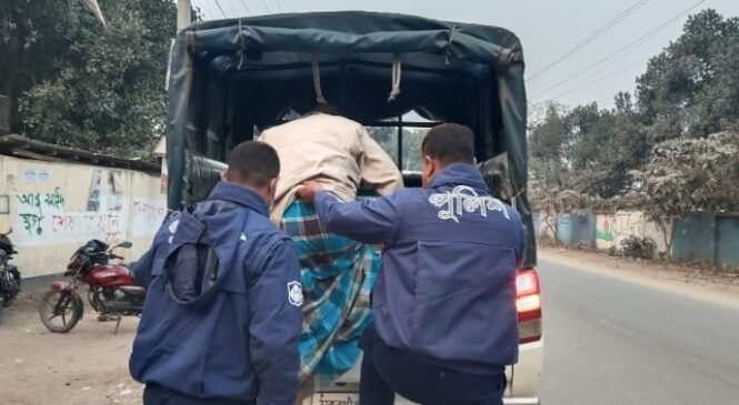 ঠাকুরগাঁওয়ে জাল দলিল সহ দালাল আটক