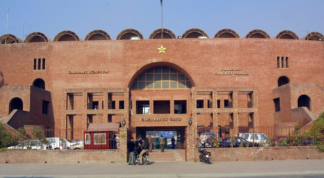 “মুলতানের মালিকানা বিক্রির সিদ্ধান্ত নিল পাকিস্তান ক্রিকেট বোর্ড”