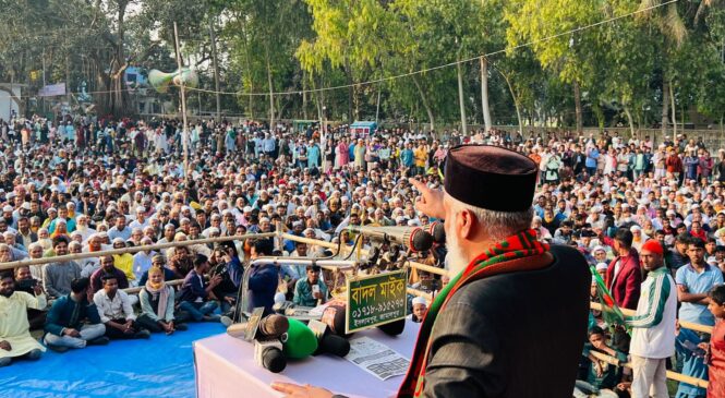 ইসলামপুরে ১১ দলীয় জোটের নির্বাচনী জনসভা ও গণমিছিলে মানুষের ঢল